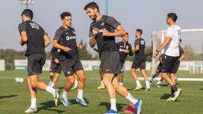 Amorim chama 12 miúdos no regresso aos treinos do Sporting