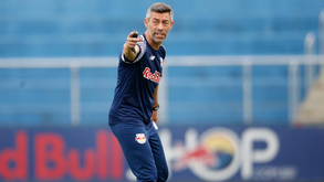 Pedro Caixinha eleito o melhor treinador do mês no Brasileirão