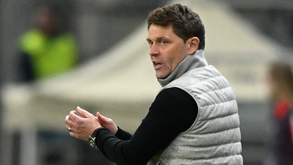 Selecionador do Luxemburgo: «Pergunto-me como é que o treinador eslovaco vai começar o jogo no Porto»