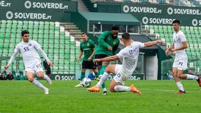 Rio Ave vence Vianense com bis de André Pereira