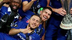 Chelsea teve de pedir aos donos de um quiosque para não vender comida a Hazard