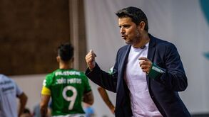 Vingar a Supertaça e atrasar o rival