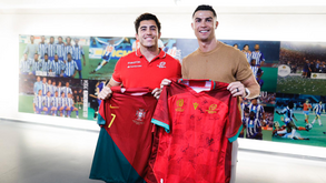 Cristiano Ronaldo e Tomás Appleton trocaram camisolas