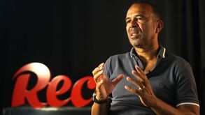 Costinha: «Implicavam comigo por não ter curso, pelo Lamborghini ou por usar fato»