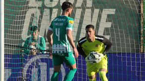 Jhonatan firme na baliza do Rio Ave