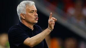 Em Itália dizem que José Mourinho vai deixar a Roma no final da época