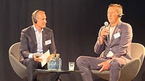 Em alemão e... português: Roger Schmidt à conversa sobre o tema liderança