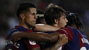 Laporta traça plano para Cancelo e Félix: «Se continuarem a jogar assim...»