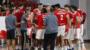 Benfica voa a conta-gotas desde Nantes