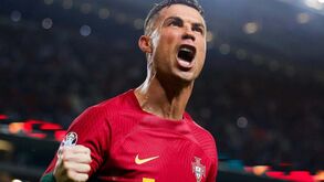 Cristiano Ronaldo no Mundial'2026 e... 2030? As perguntas que arrancaram sorrisos a Roberto Martínez