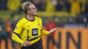 Borussia Dortmund bate Werder Bremen e lidera provisoriamente na Alemanha