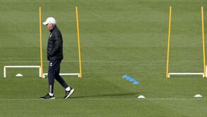 Ancelotti só conta com... dois jogadores para treinar no Real Madrid na paragem das seleções