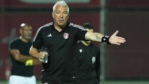 Jorge Costa após ser eliminado da Taça pelo Dumiense: «Nunca mais critico o VAR»