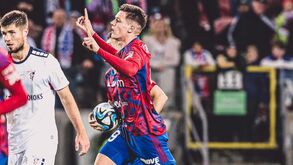 Raków perde no campeonato polaco antes de receber Sporting para a Liga Europa