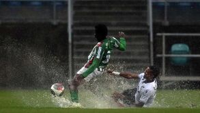 O forte vendaval e chuva que levaram à interrupção do Moncarapachense-V. Guimarães