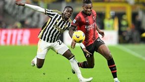 DAZN e Sky Itália adquirem direitos televisivos da Série A por 4,5 mil milhões