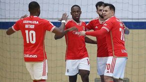 Benfica empata com campeão francês na 1.ª jornada da Ronda Principal da Champions