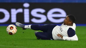 Ajax em coma e ainda sem um timoneiro