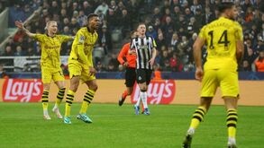 Newcastle-Borussia Dortmund, 0-1: Nmecha gela anfitriões