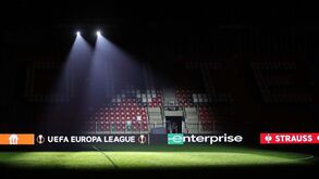 Assim está o relvado do estádio onde o Sporting vai jogar