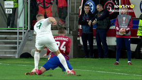 Raków-Sporting: Gyökeres foi expulso após esta entrada dura sobre um adversário