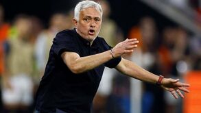 Mourinho antes da visita ao Inter: «Para nós um pequeno problema é um desastre»