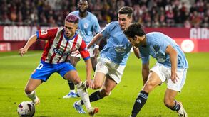 Surpreendente Girona volta a ganhar e lidera Liga espanhola