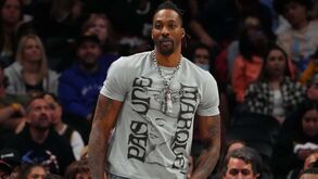 «O que faço na cama é problema meu»: Dwight Howard arrasa críticos após alegada agressão sexual a um homem  