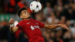 Liverpool emite comunicado sobre situação dos pais de Luis Díaz