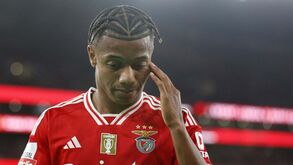 David Neres tem lesão no menisco: brasileiro não joga mais este ano