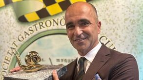 Roberto Martínez homenageado na sua cidade natal