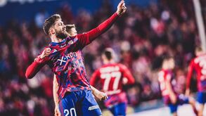 À atenção do Sporting: Raków empata na Liga polaca 