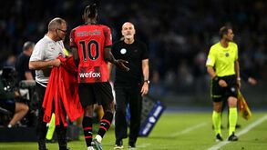 Rafael Leão foi substituído frente ao Nápoles e não gostou: «Porquê?»