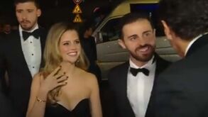 Bernardo Silva lidera comitiva do Manchester City à chegada à gala da Bola de Ouro