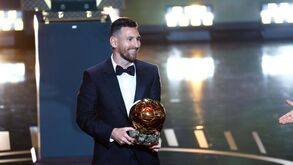 Messi conquista a Bola de Ouro, Bernardo Silva em 9.º e Rúben Dias em 30.º: tudo sobre a gala