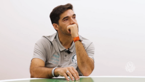 Abel Ferreira vai às lágrimas ao recordar melhores momentos dos últimos três anos no Palmeiras