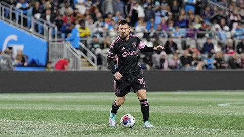 Messi lota estádio com famosos para assistir partida da MLS