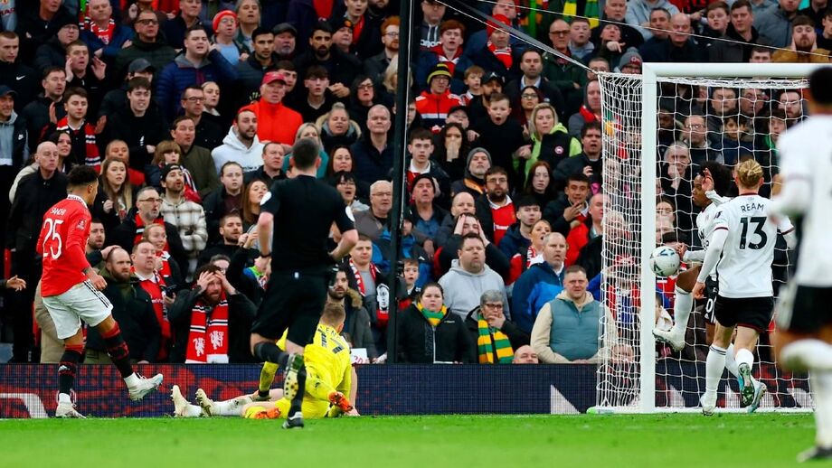 Jadon Sancho passou de estrela a quase dispensado em Old Trafford