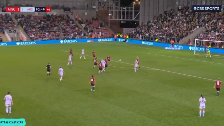 Golo de Cloé Lacasse evitou a derrota da sua equipa frente ao Manchester United