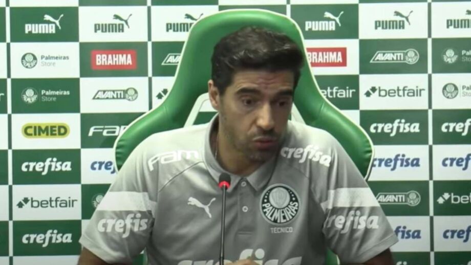 Treinador reconheceu que a equipa não está a fazer uma boa época