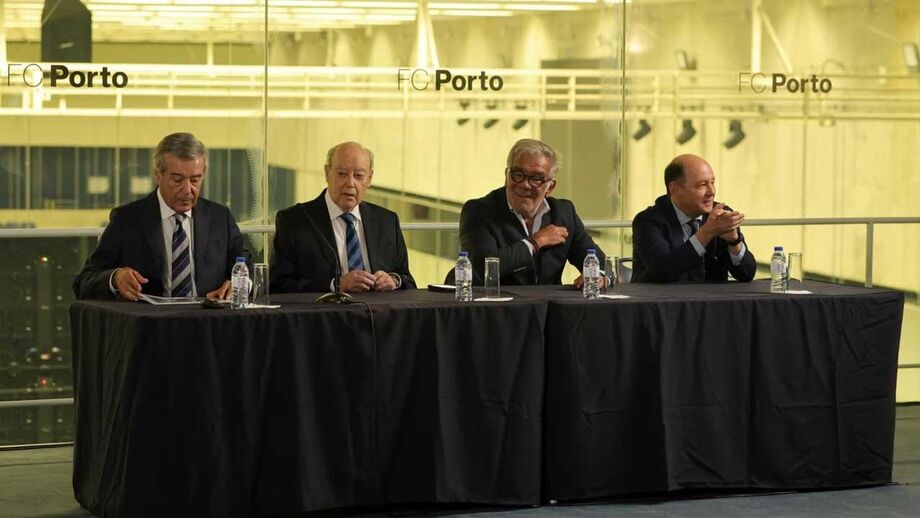 Subdiretor de Record analisa prejuízo de 47,6 milhões de euros apresentado pelos dragões