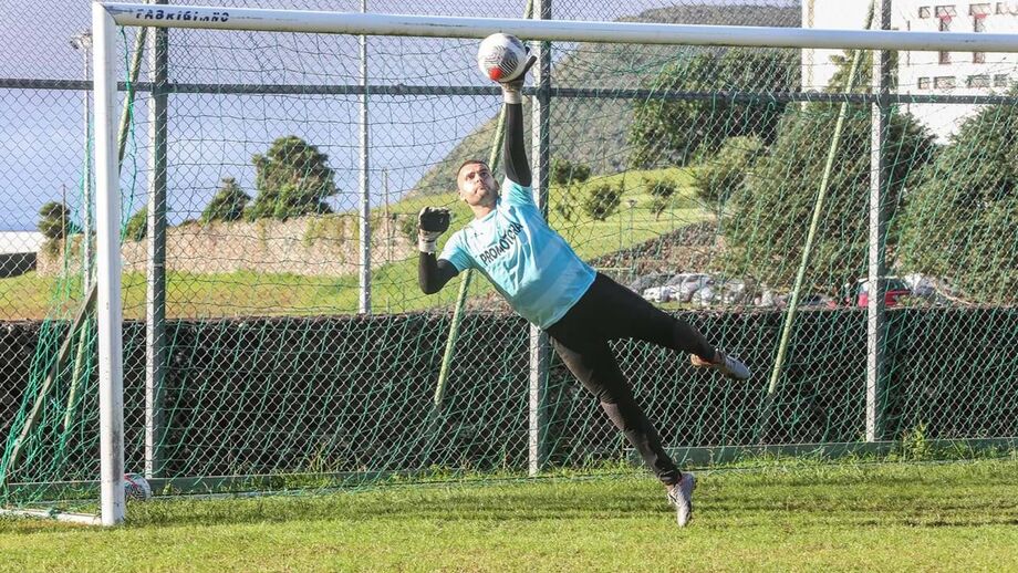 Rui Santos está  deslumbrado com a  hipótese de  defrontar o Benfica
