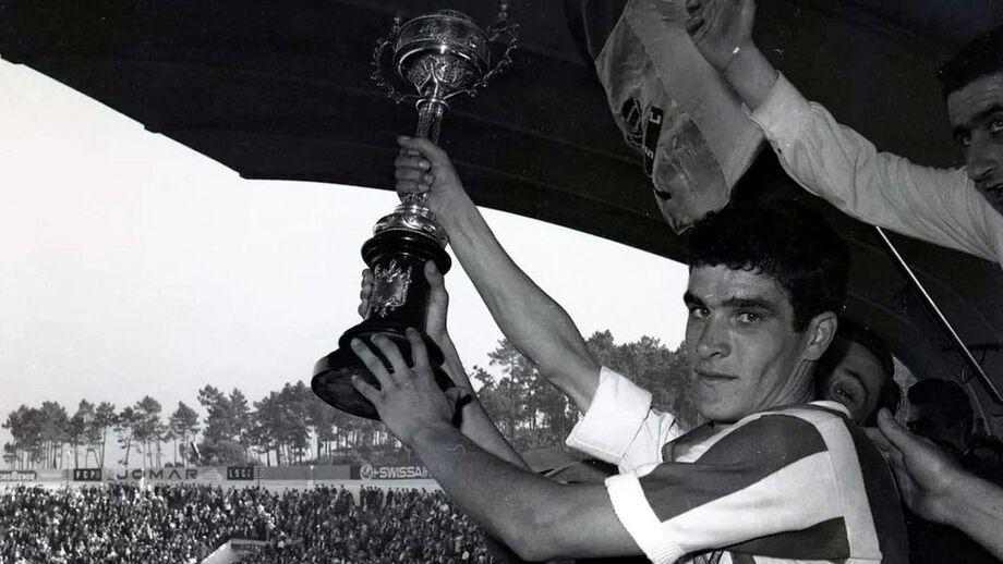 Raul Machado, ao vencer a Taça de Portugal, que levou o Leixões à Taça das Taças