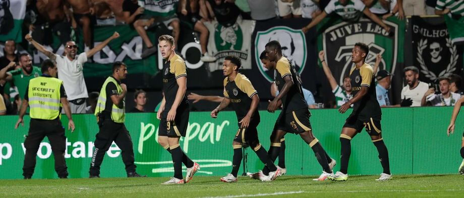 A crónica do Farense-Sporting, 2-3: a vitória sofrida do leão com sono