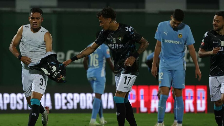 A crónica do Rio Ave-Moreirense, 0-4: livro de exercícios em transições