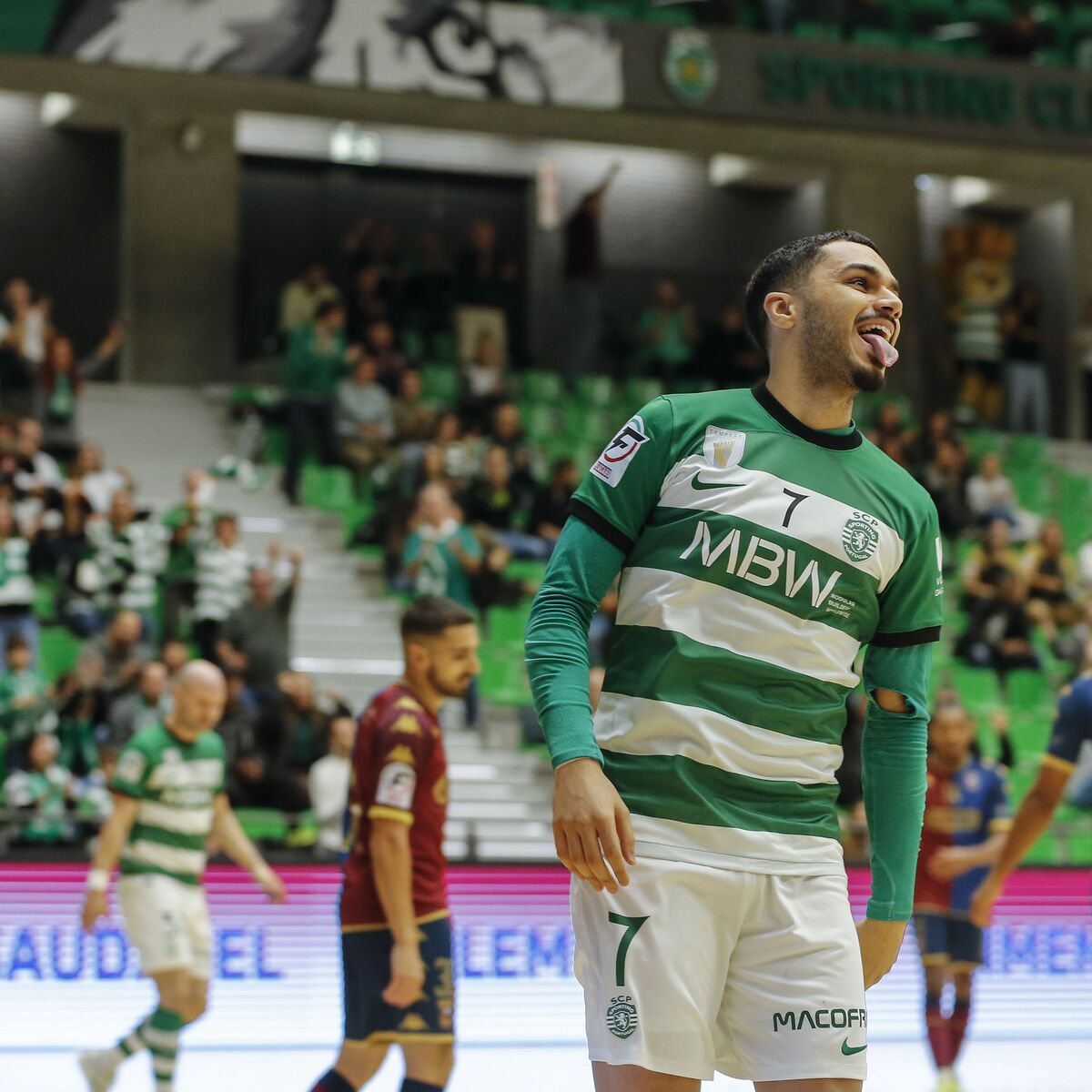 Sporting derrotado ao fim de seis meses: foram 16 jogos