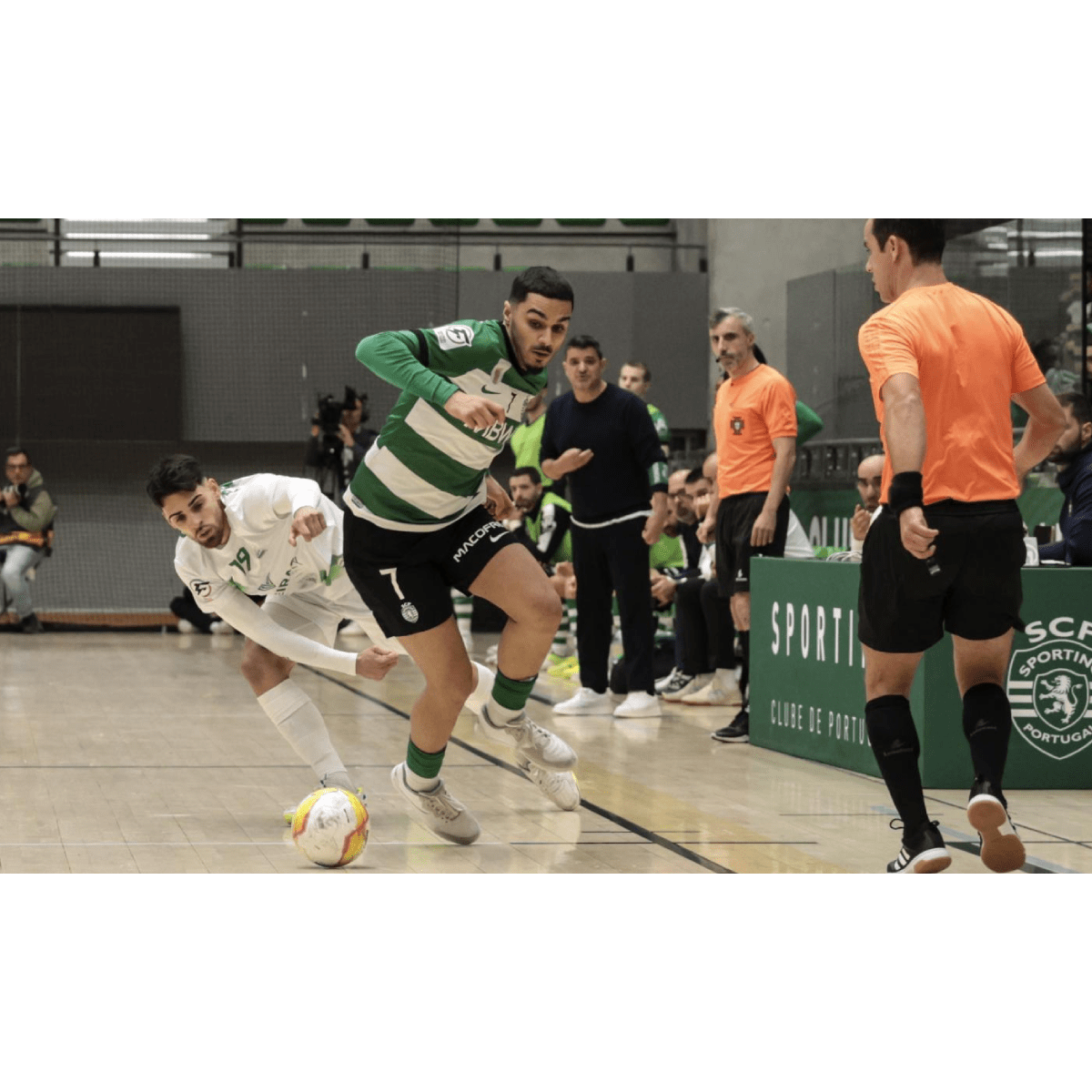 Sporting Clube de Portugal - Modalidades - Os Leões do #FutsalSCP empataram  frente ao CR Leões P. Salvo.