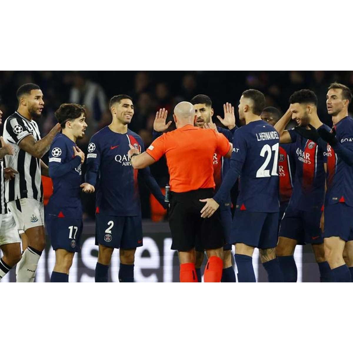 PSG marca no fim e arranca empate com o Newcastle na Champions