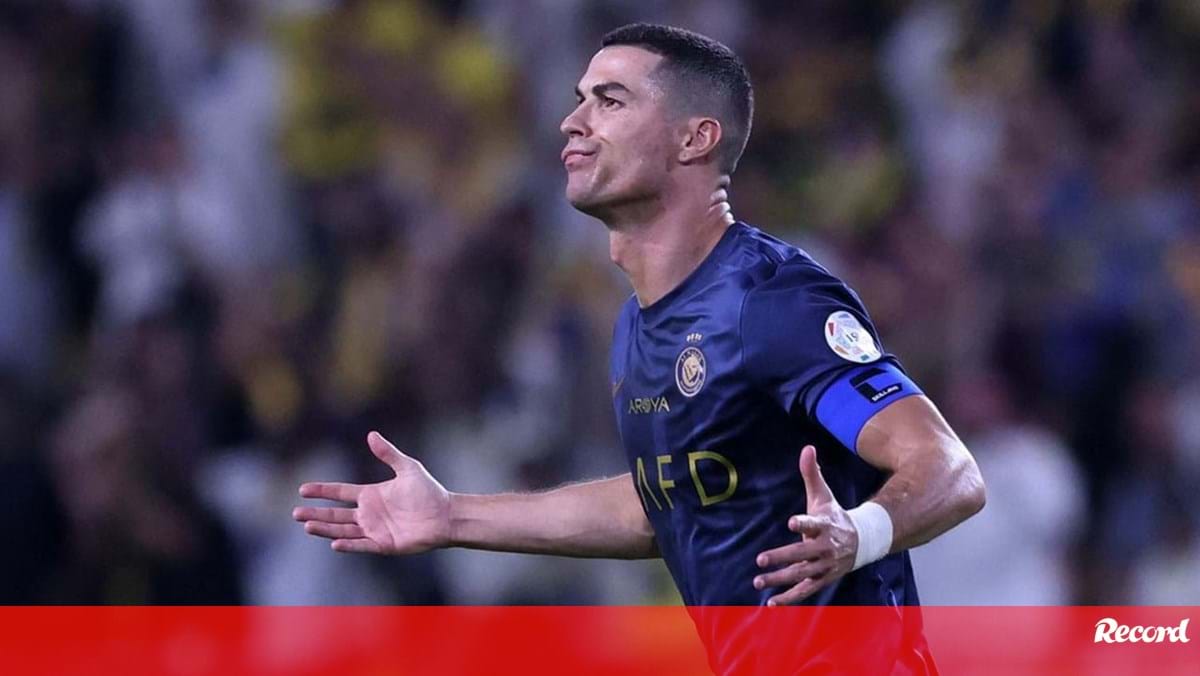 Cristiano Ronaldo joga amanhã no Qatar - Arábia Saudita - Jornal