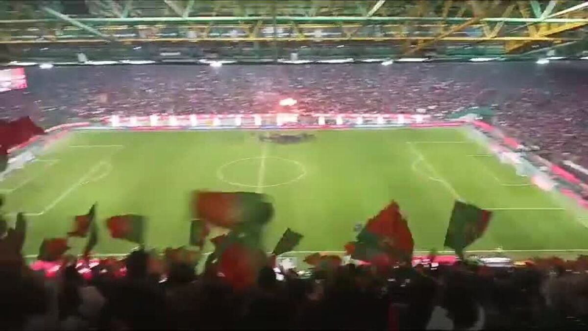 Euforia verde inundou o Rossio nos festejos do título do Sporting